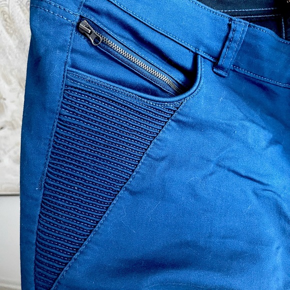 Addition Elle love and legend blue paints size size 16 - Picture 4 of 6